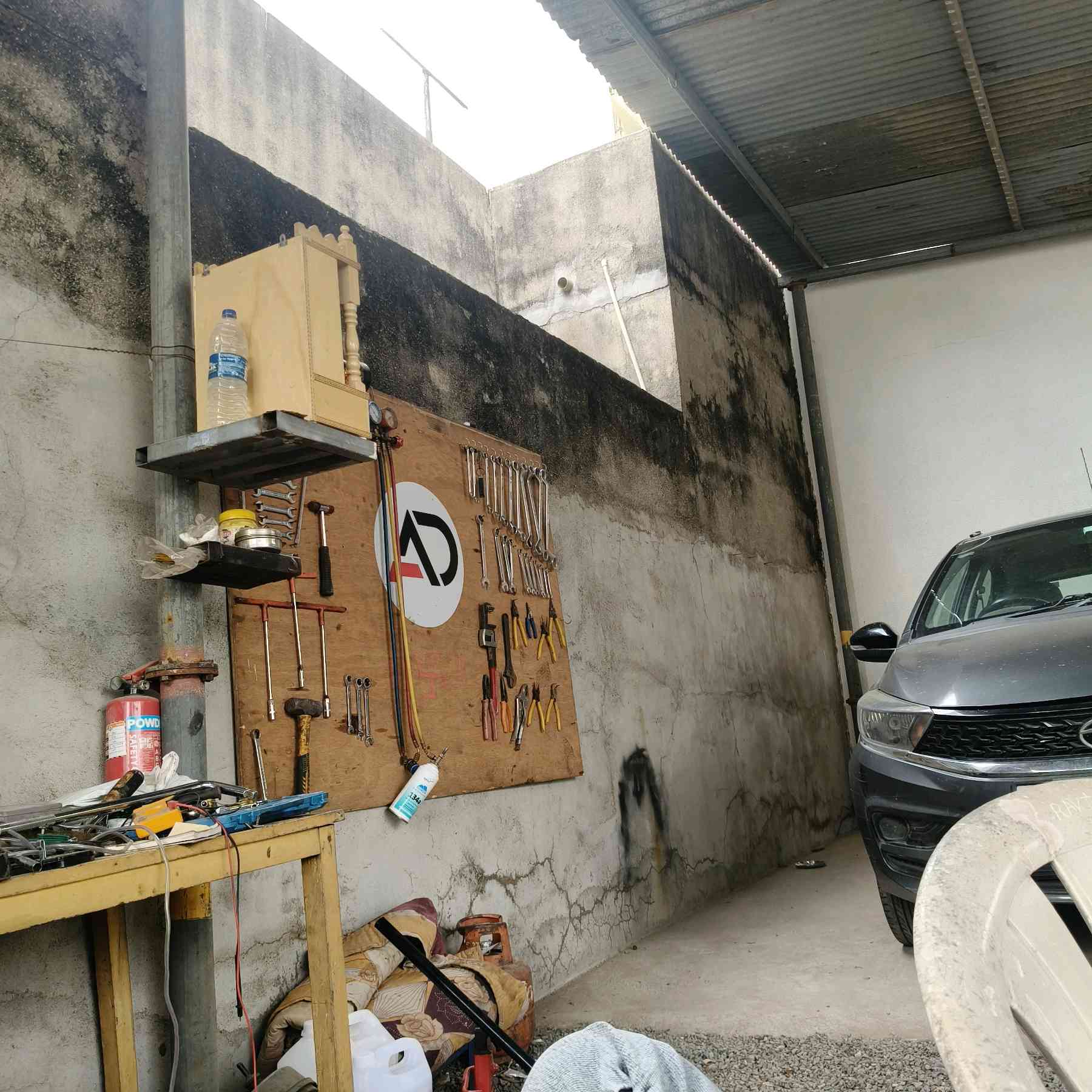 Workshop Front