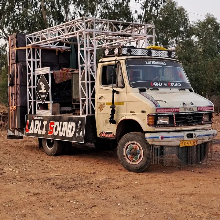Workshop Front