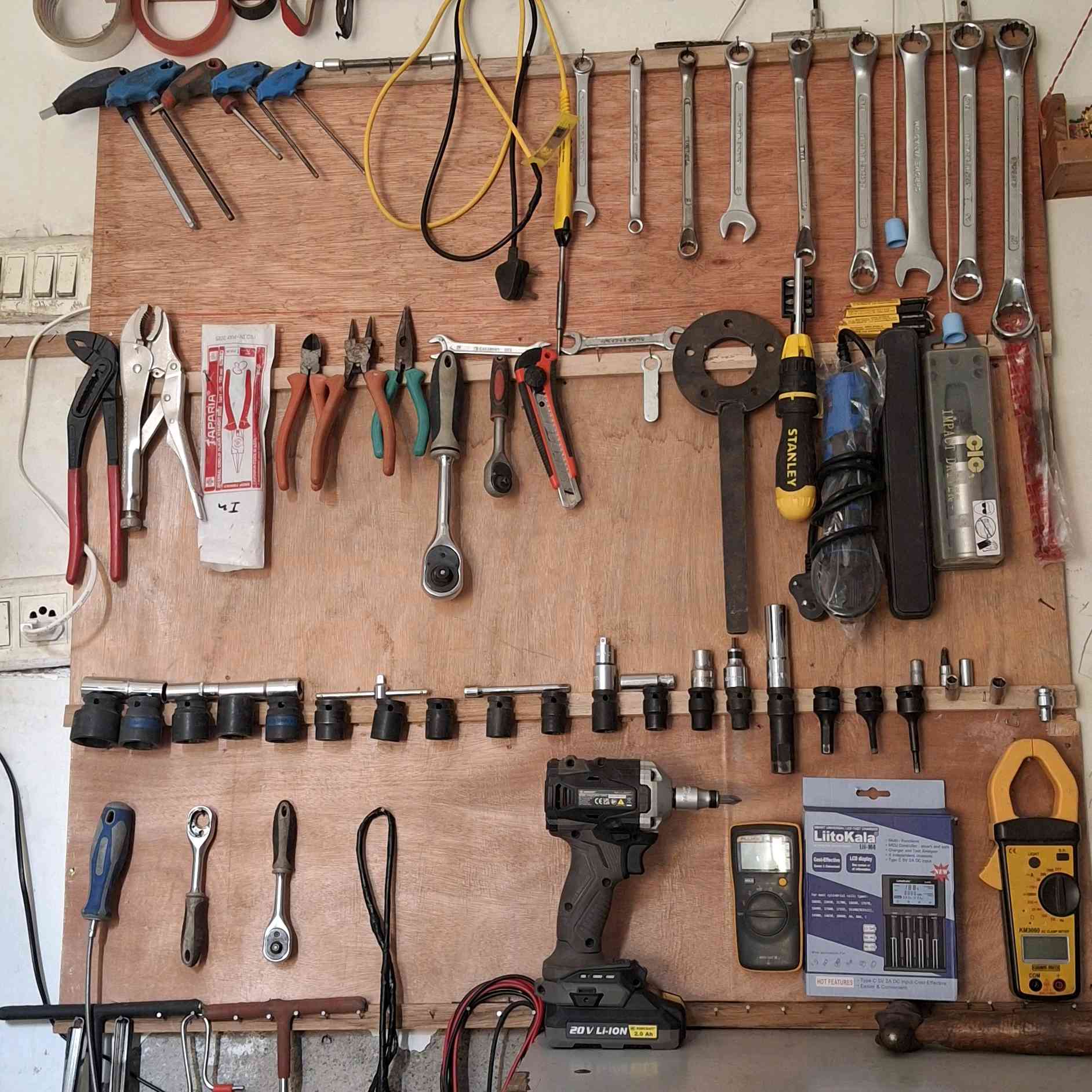 Workshop Front