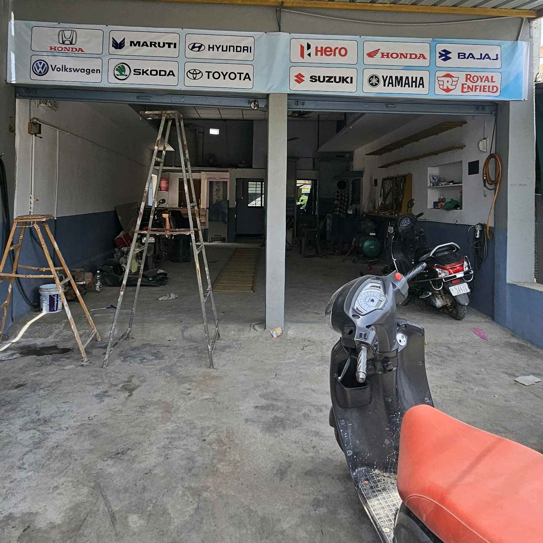 Workshop Front