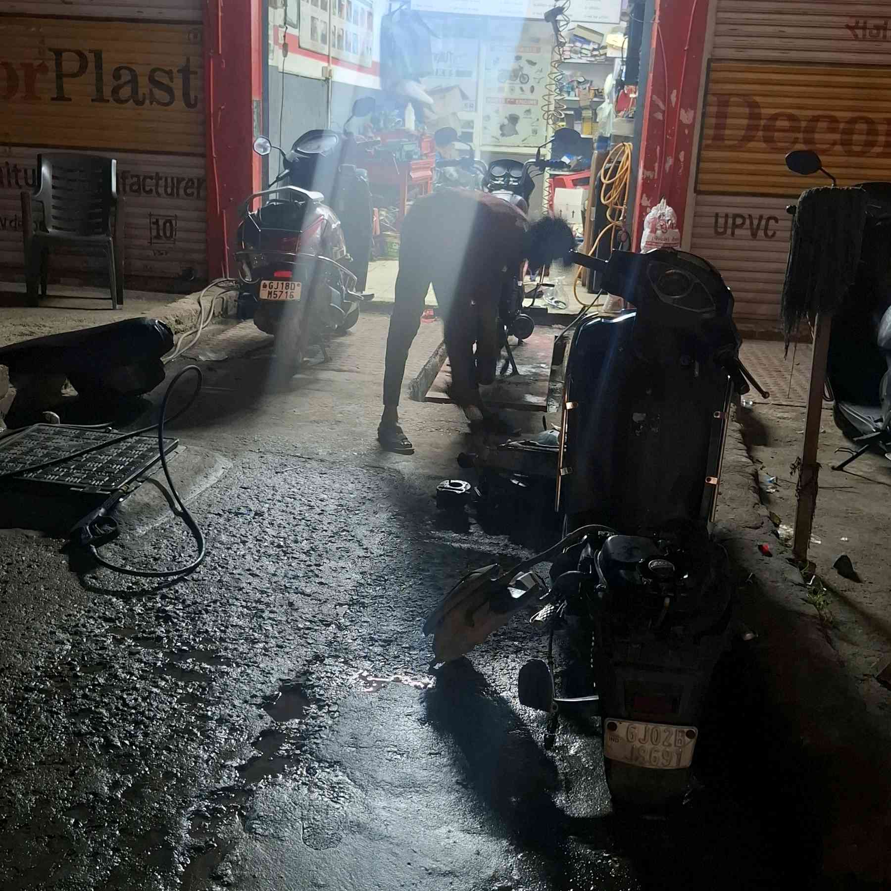 Workshop Front
