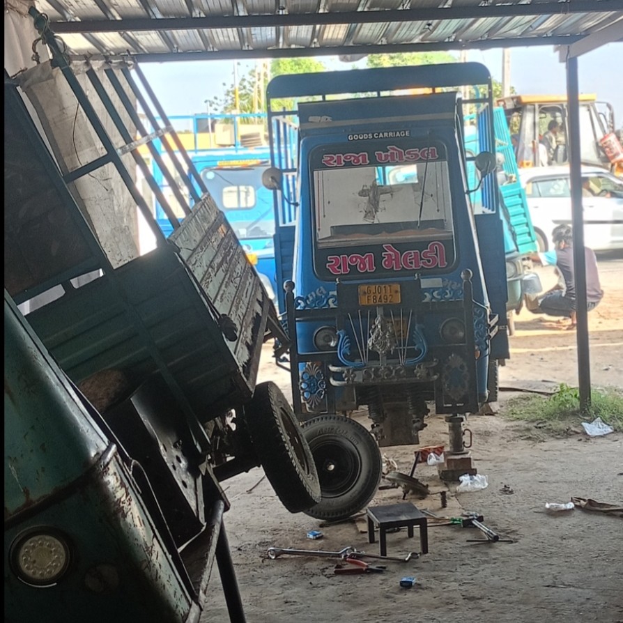 Workshop Front