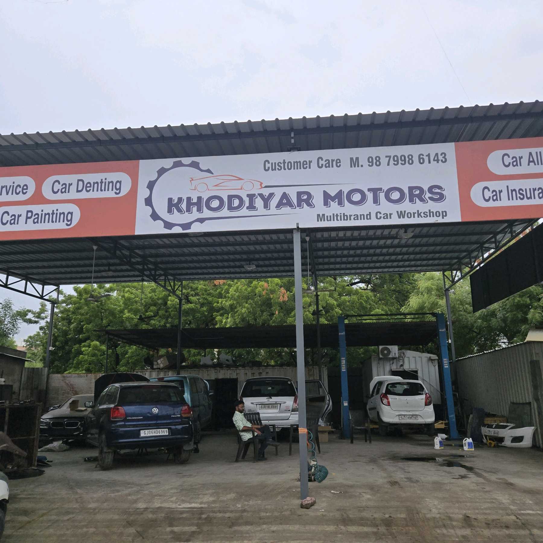 Workshop Front