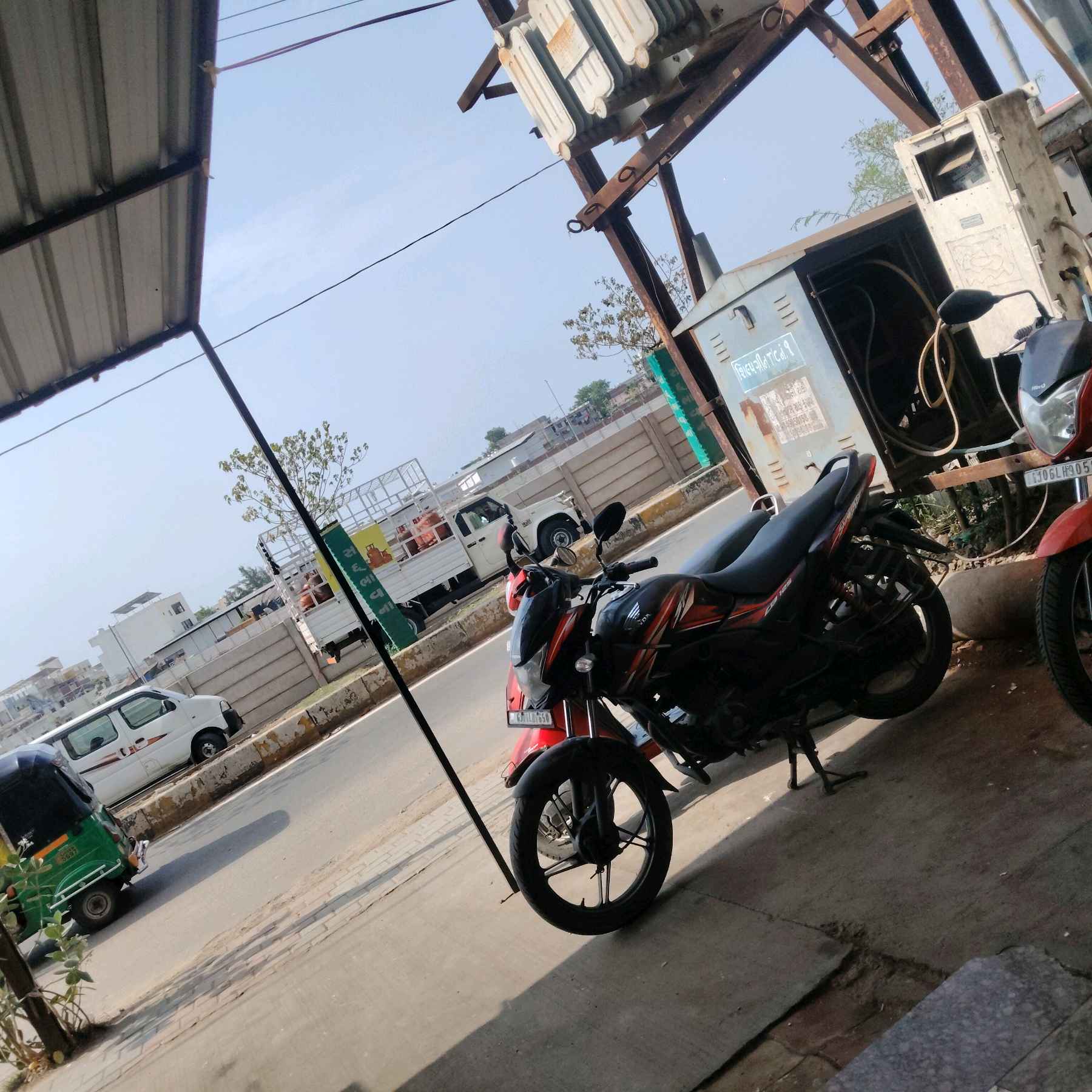 Workshop Front