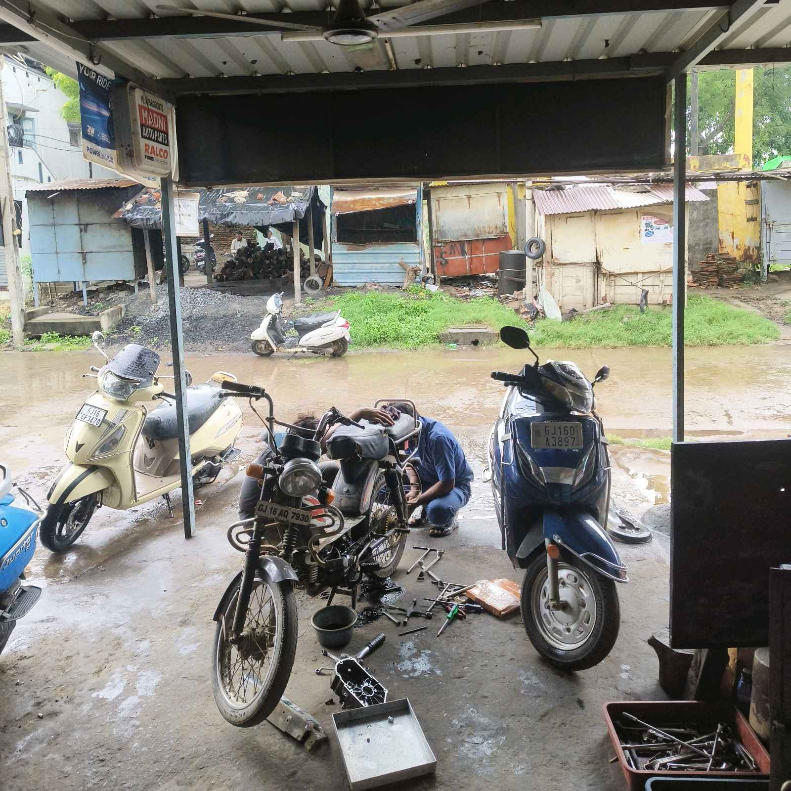 Workshop Front