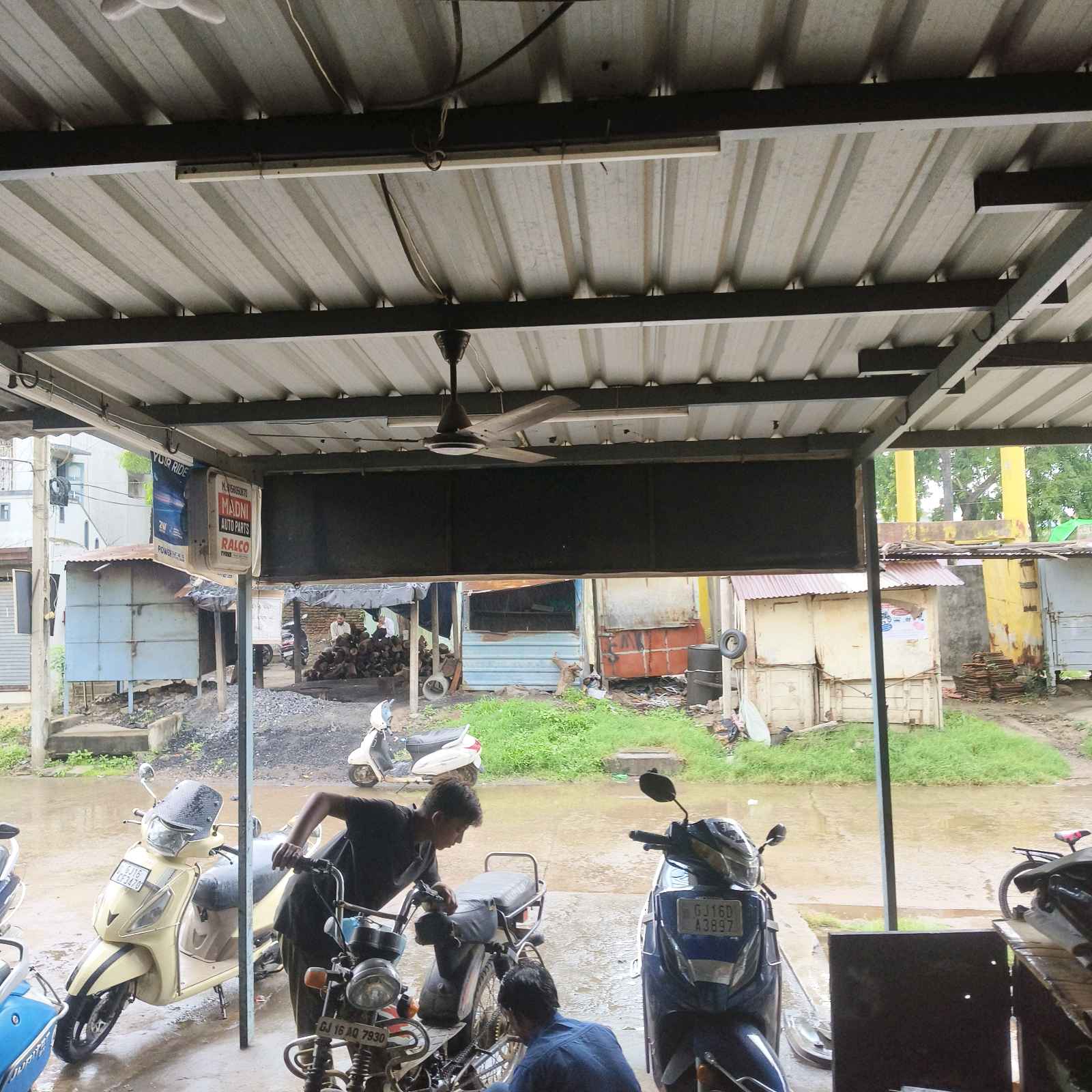 Workshop Front