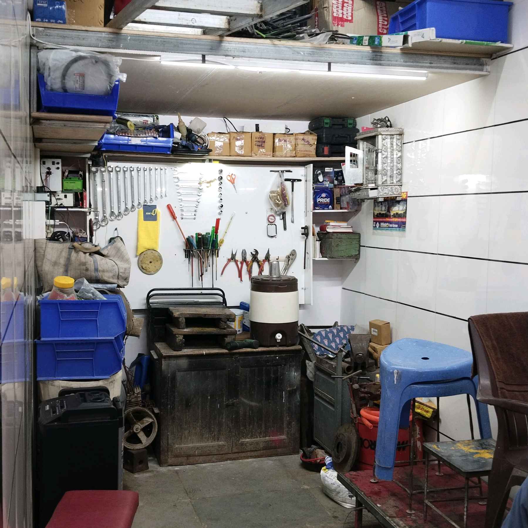 Workshop Front