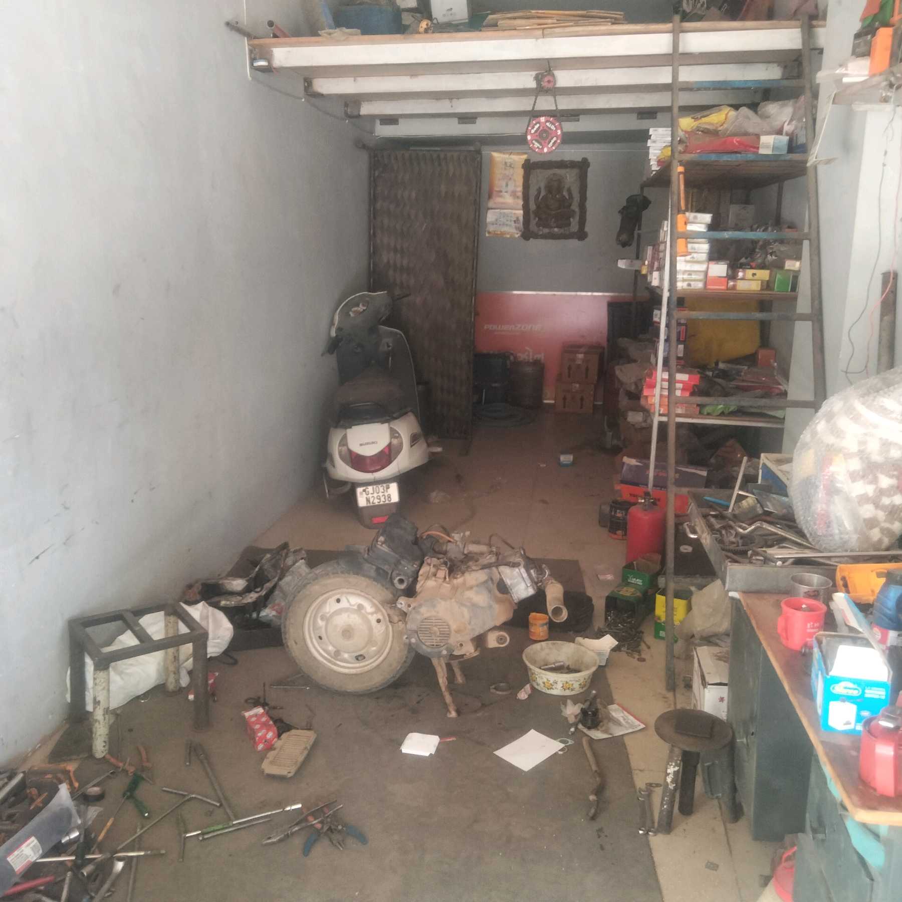 Workshop Front