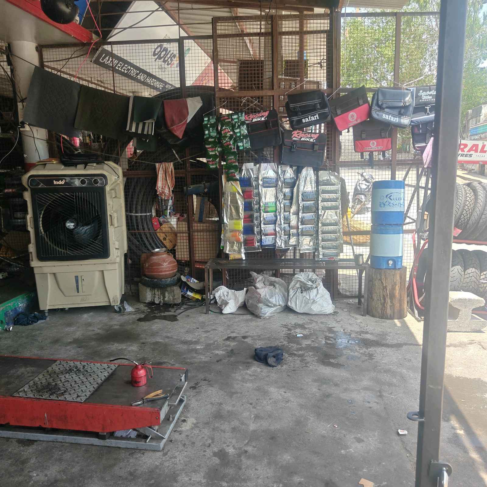 Workshop Front