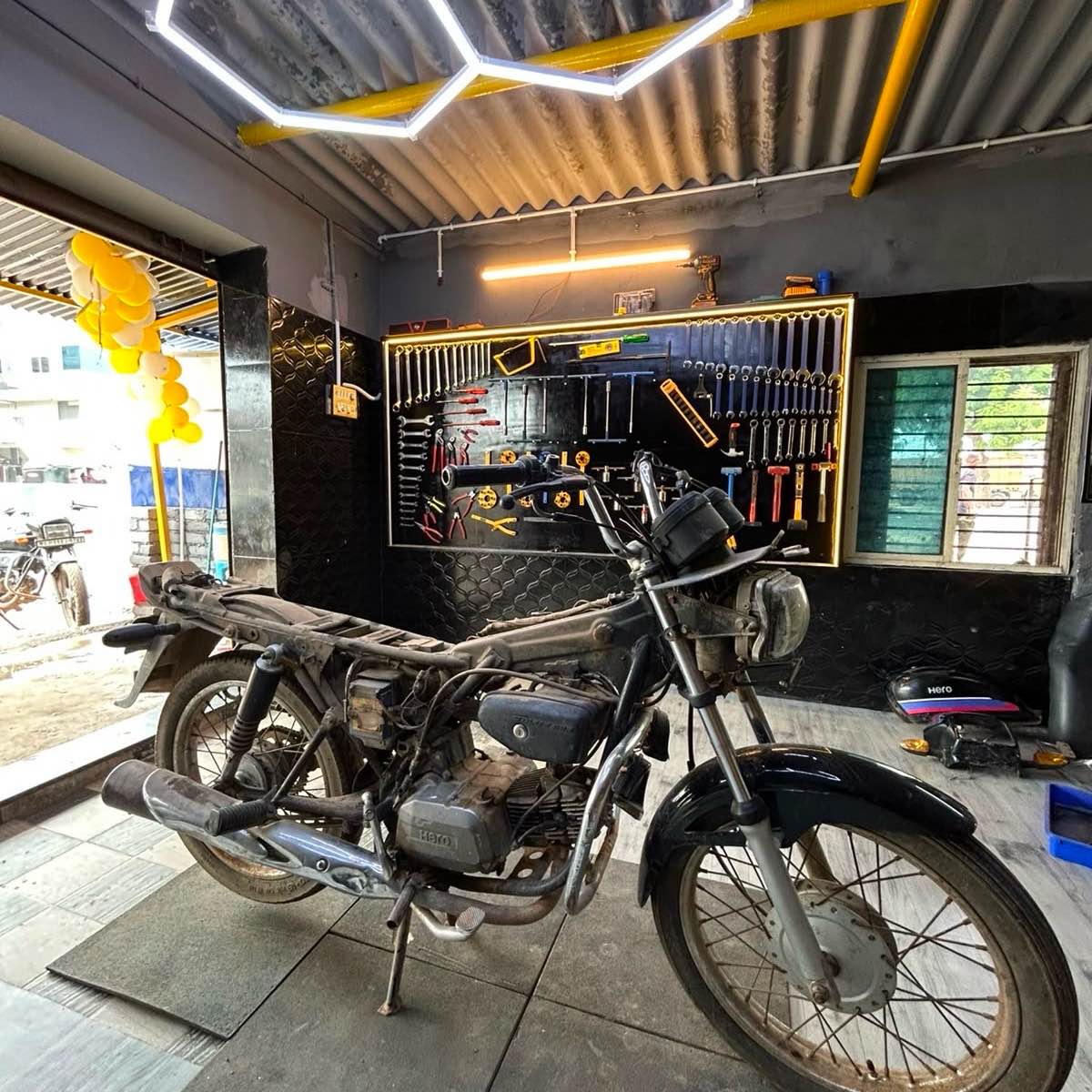 Workshop Front