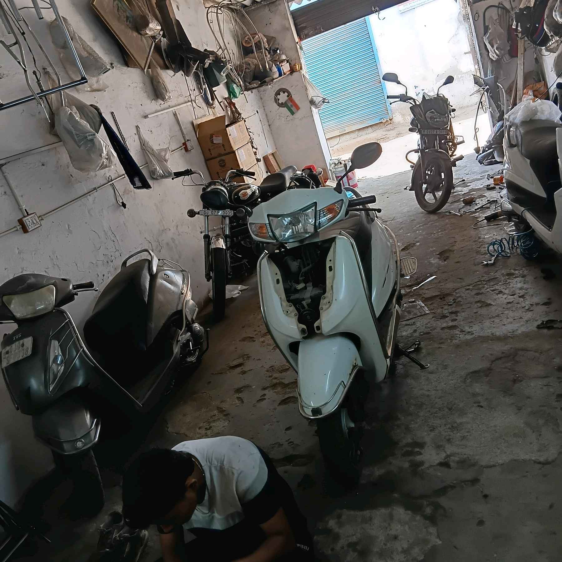 Workshop Front